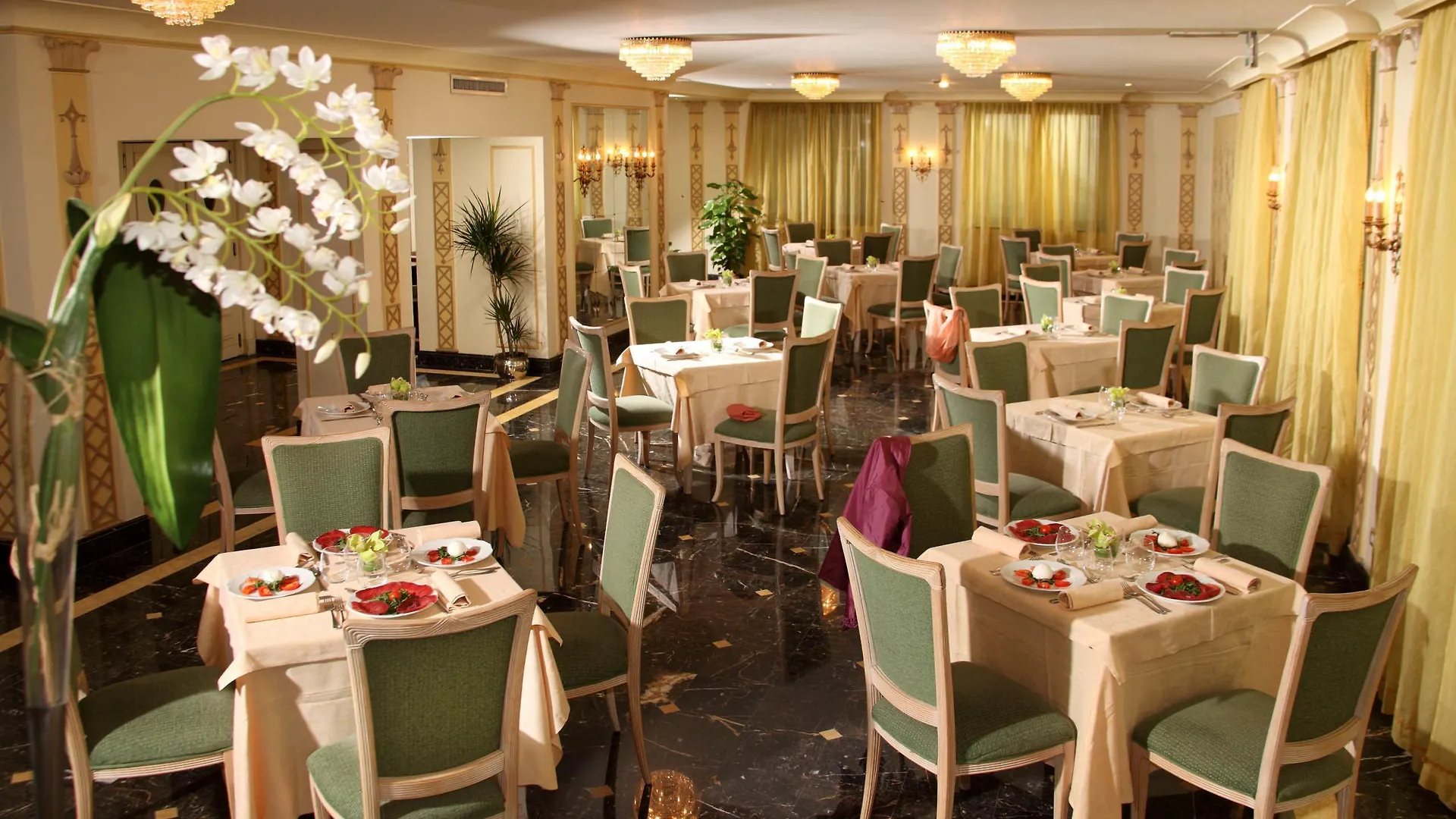 Donna Laura Palace Roma Hotel